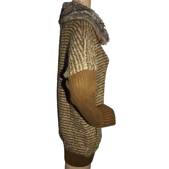 Lilly McKay Cardigan Sweater Size Medium Brown Striped removable faux fur collar - Picture 9 of 11